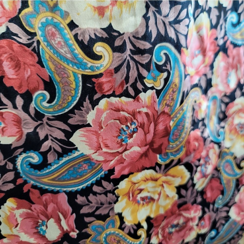 VINTAGE- VICTORIA'S SECRET Gold Label PJ Set - Picture 14 of 16